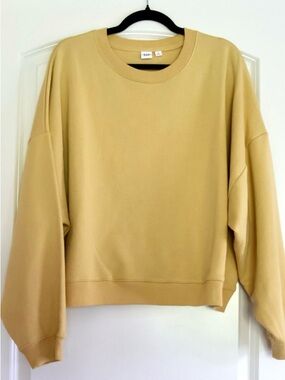 GAP Relaxed Wedge Crewneck Sweatshirt XL French Almond Yellow NWOT